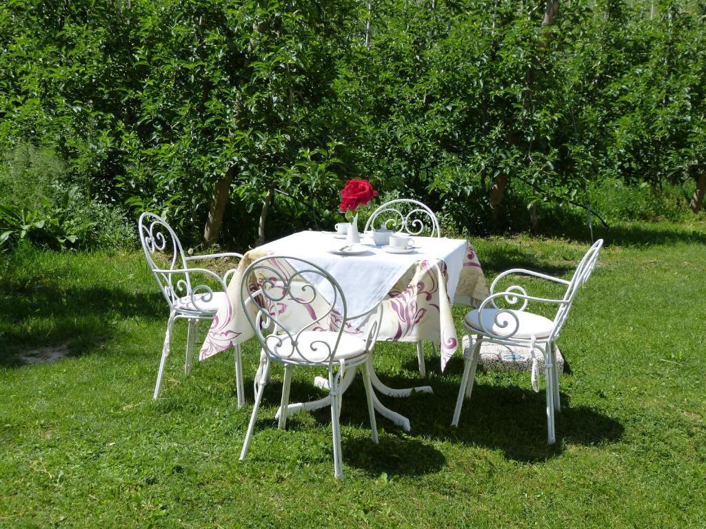 Apartments Schloss Paschbach Апиано сула Страда дел Вино Екстериор снимка