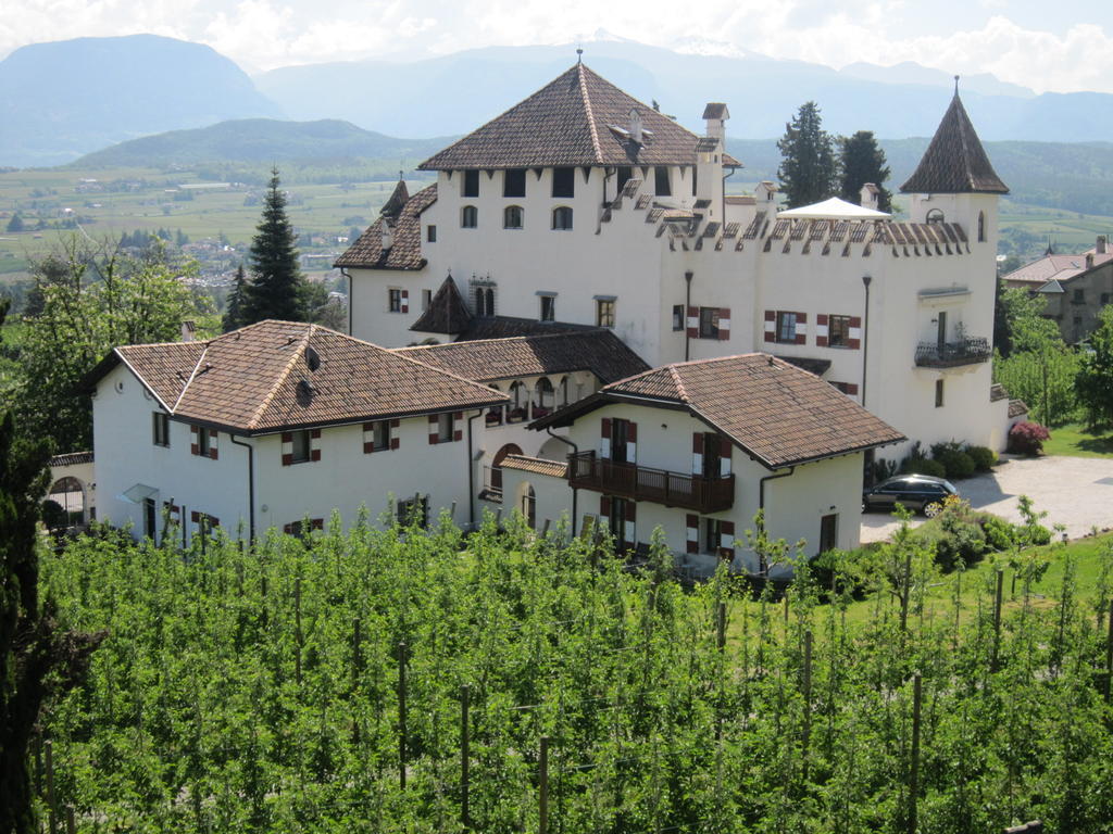 Apartments Schloss Paschbach Апиано сула Страда дел Вино Екстериор снимка