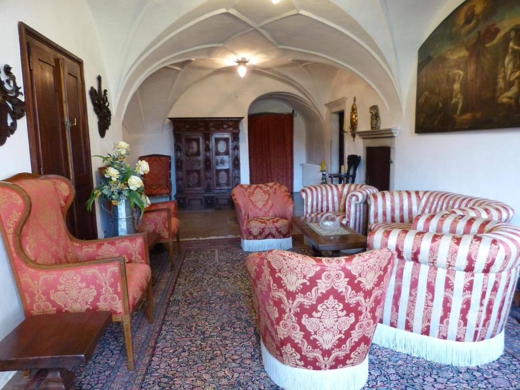 Apartments Schloss Paschbach Апиано сула Страда дел Вино Екстериор снимка