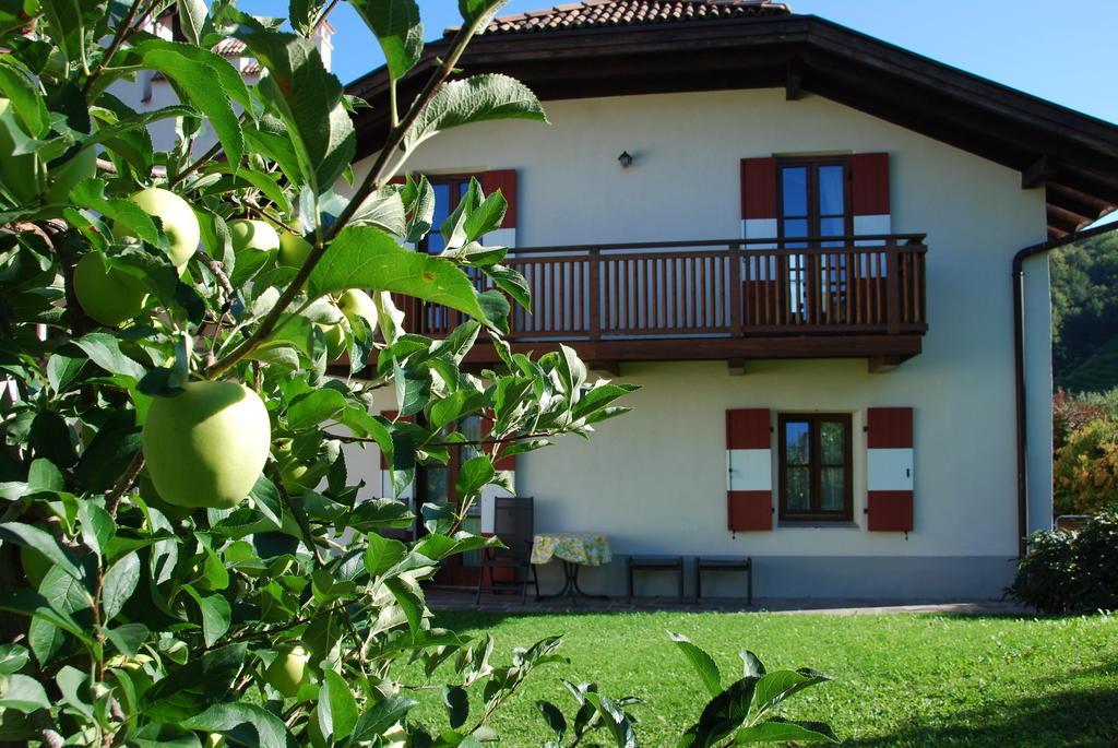 Apartments Schloss Paschbach Апиано сула Страда дел Вино Стая снимка