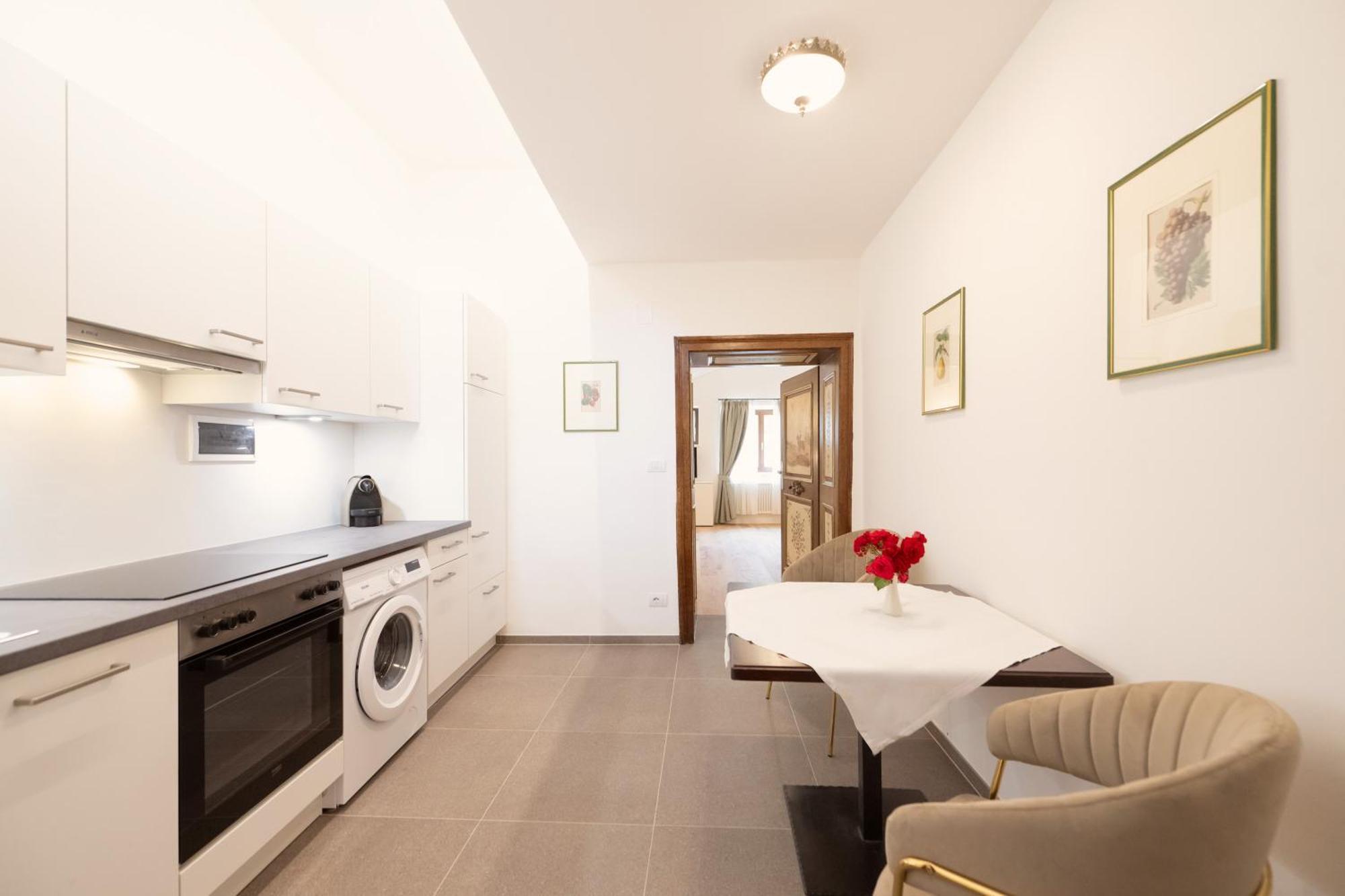 Apartments Schloss Paschbach Апиано сула Страда дел Вино Екстериор снимка
