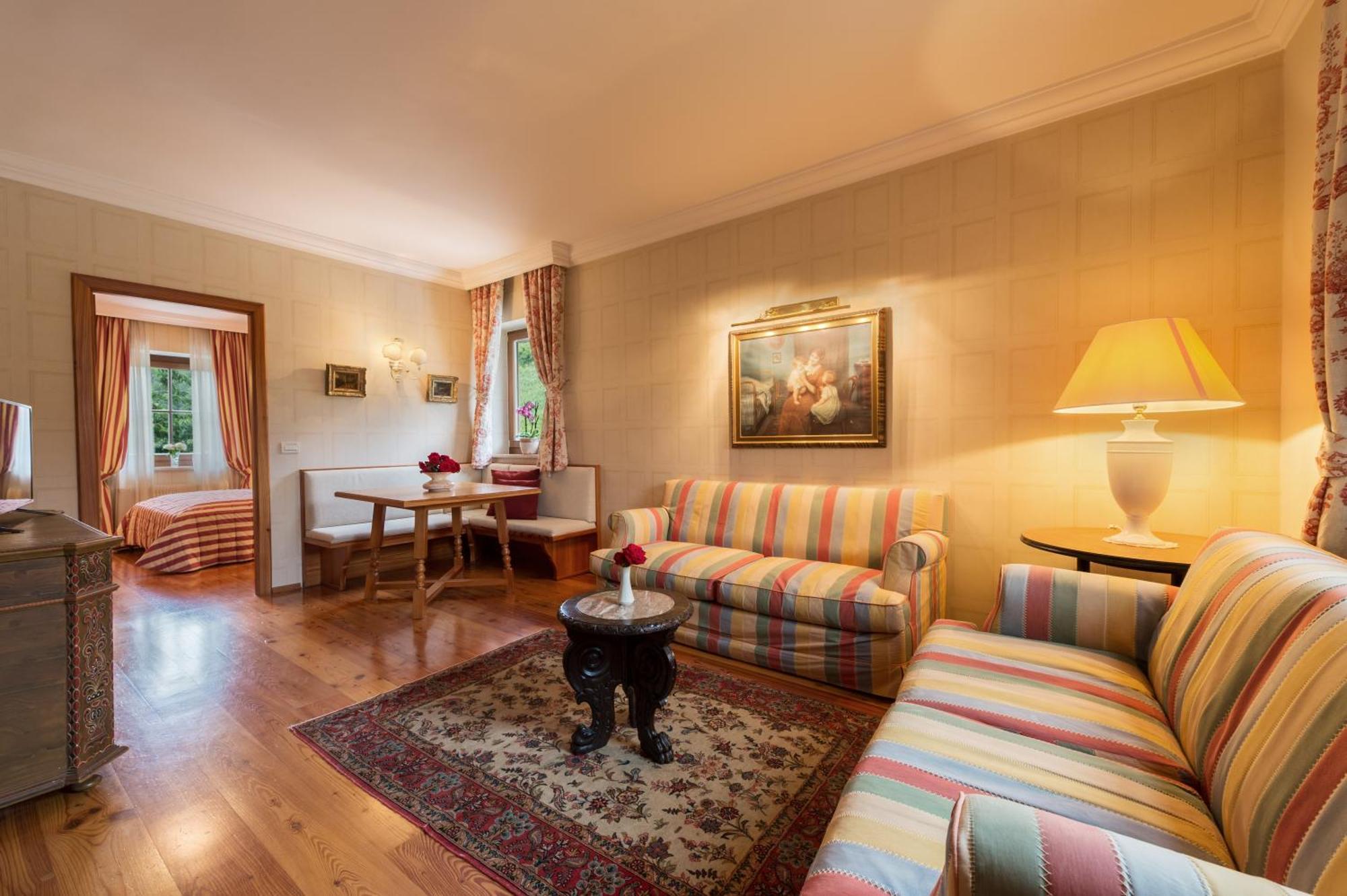 Apartments Schloss Paschbach Апиано сула Страда дел Вино Екстериор снимка
