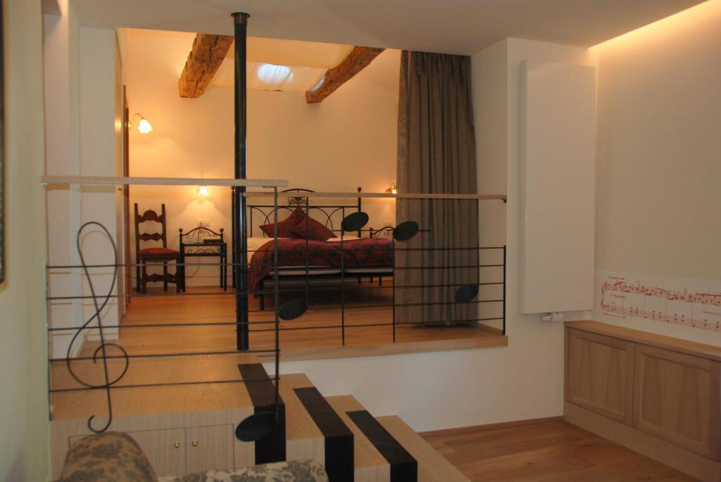 Apartments Schloss Paschbach Апиано сула Страда дел Вино Стая снимка