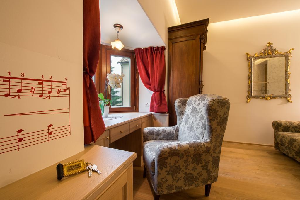 Apartments Schloss Paschbach Апиано сула Страда дел Вино Екстериор снимка