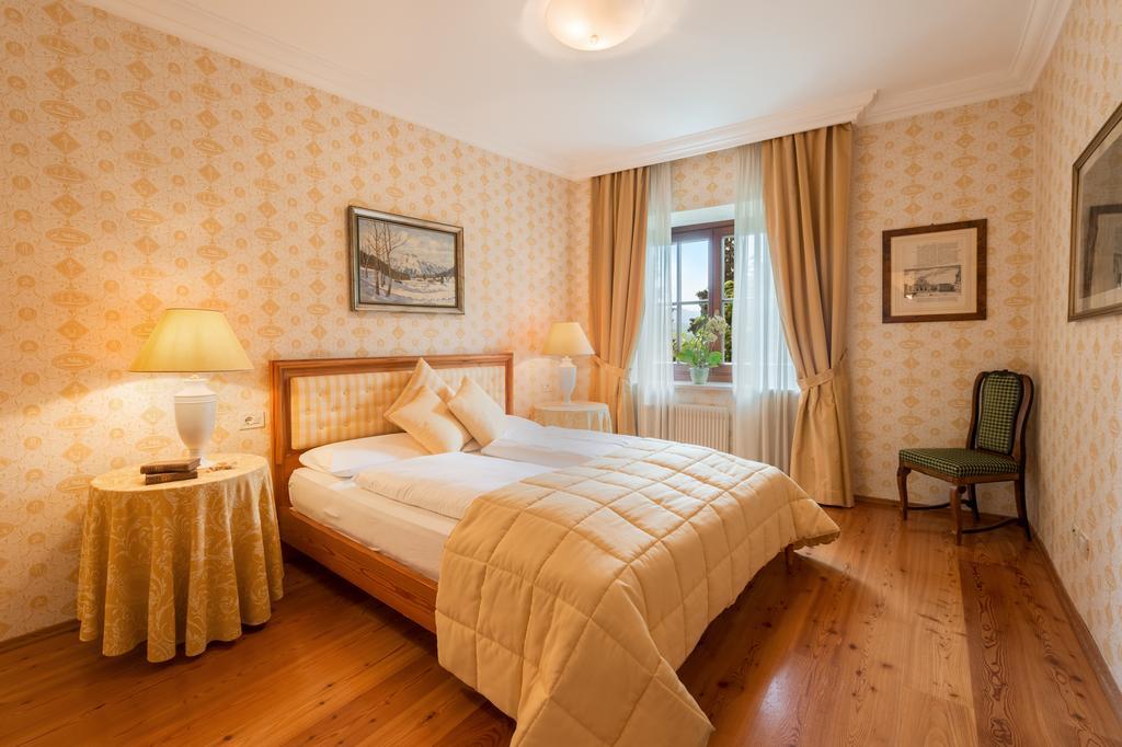Apartments Schloss Paschbach Апиано сула Страда дел Вино Екстериор снимка